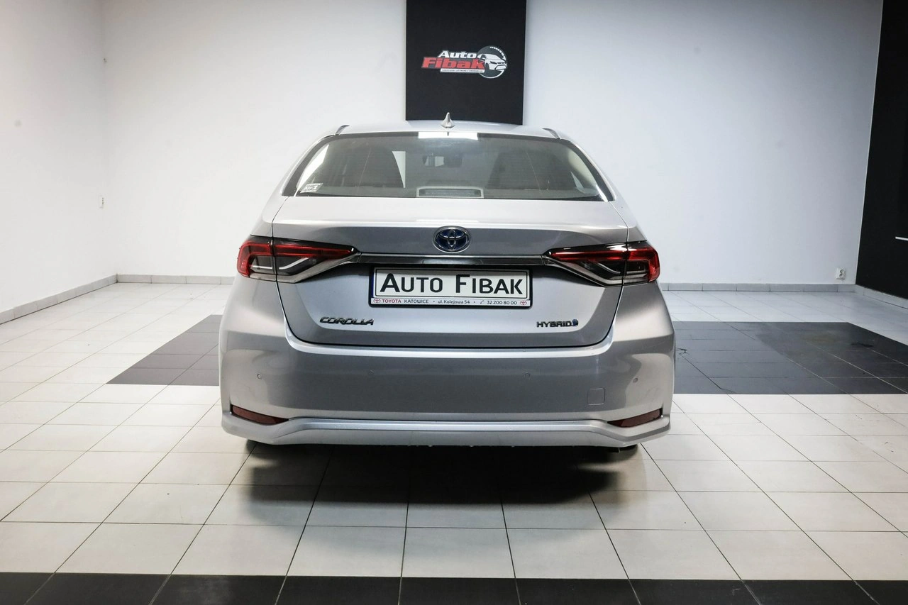 Toyota Corolla - Zdjęcie 9