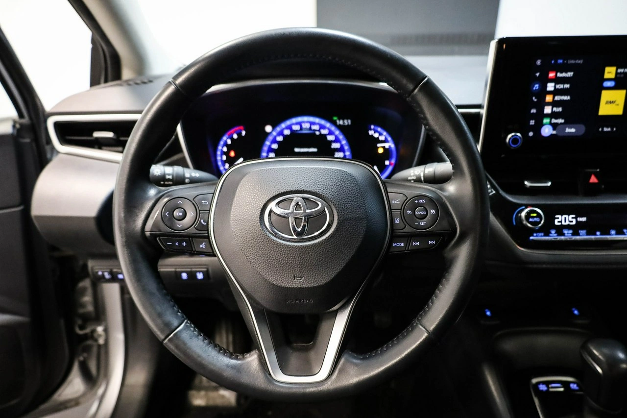 Toyota Corolla - Zdjęcie 16