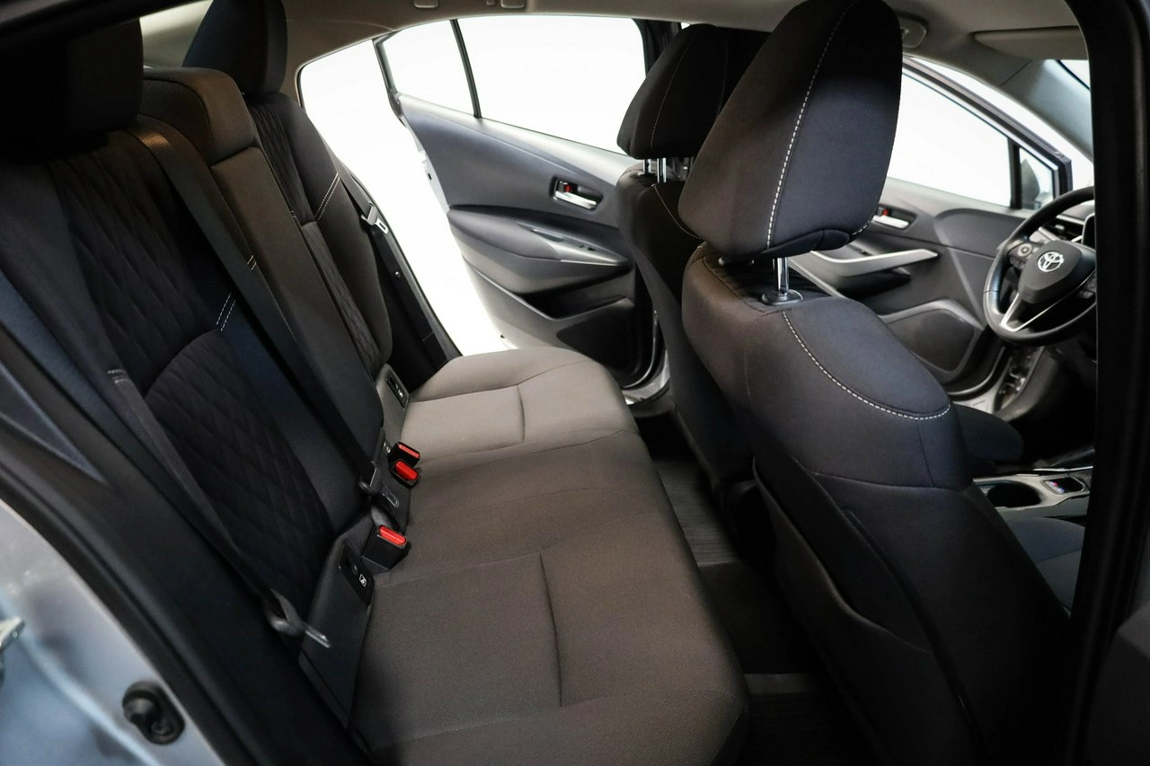 Toyota Corolla - Zdjęcie 23