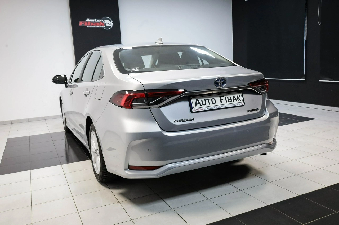 Toyota Corolla - Zdjęcie 8