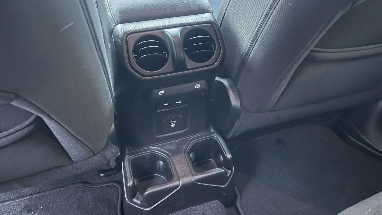 Jeep Wrangler - Zdjęcie 23