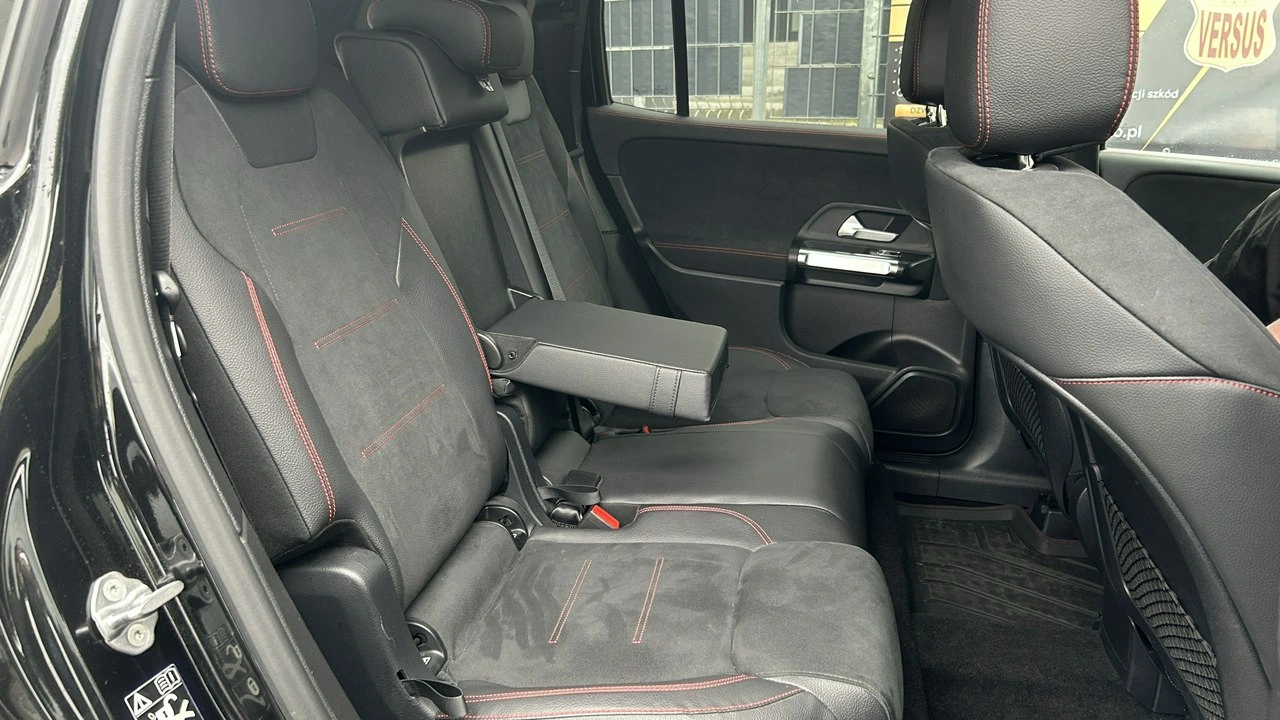 Mercedes GLB - Zdjęcie 7