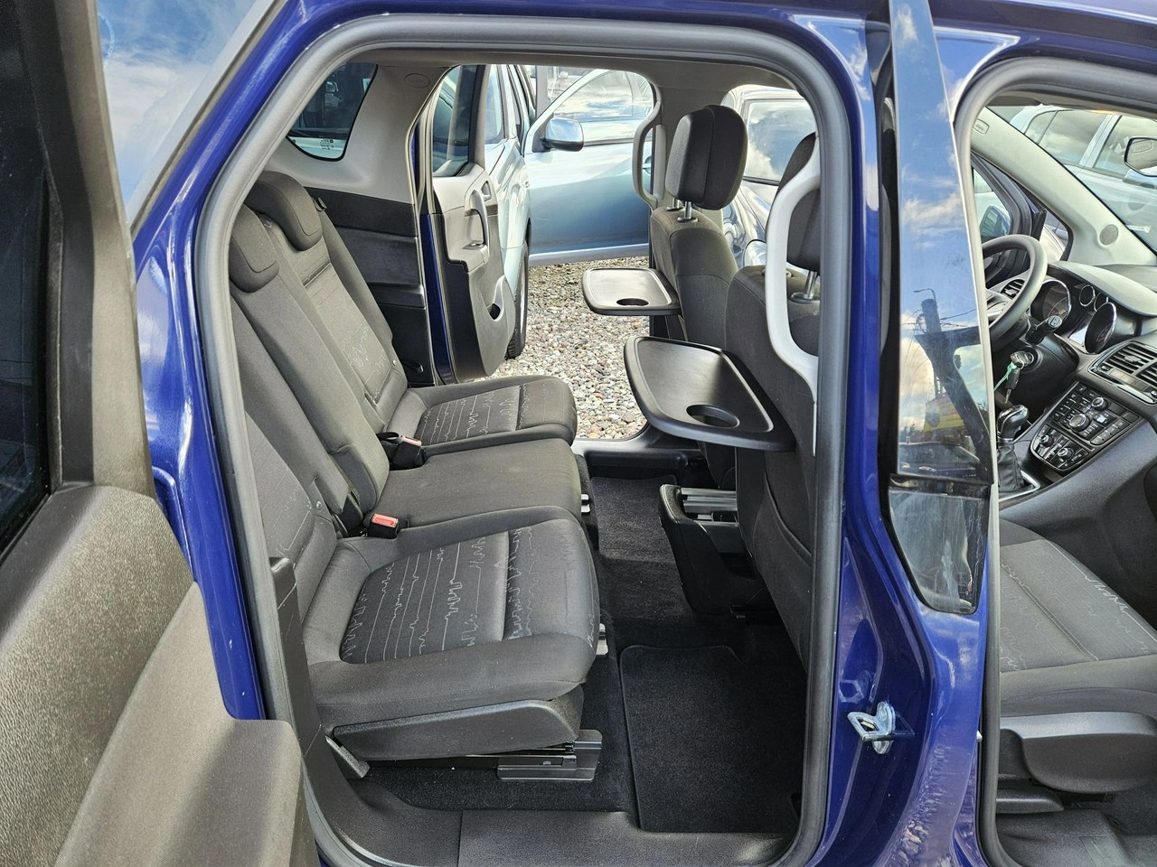 Opel Meriva - Zdjęcie 10
