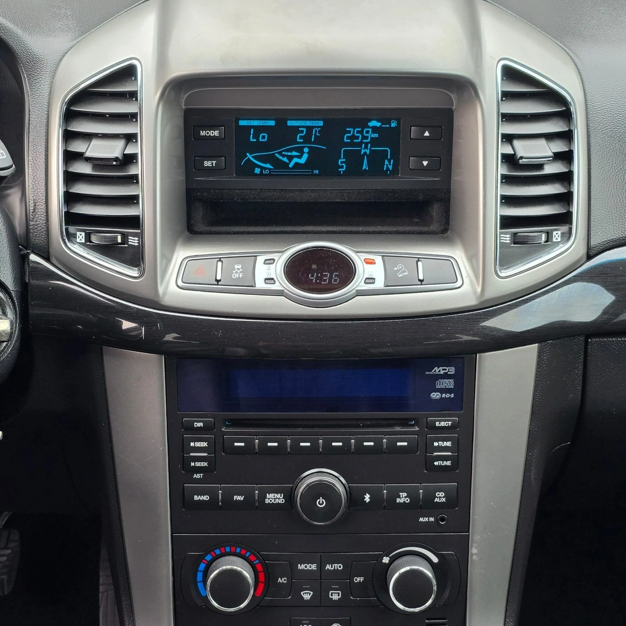 Chevrolet Captiva - Zdjęcie 30