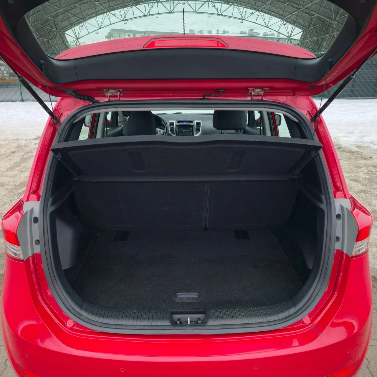 Hyundai ix20 - Zdjęcie 16