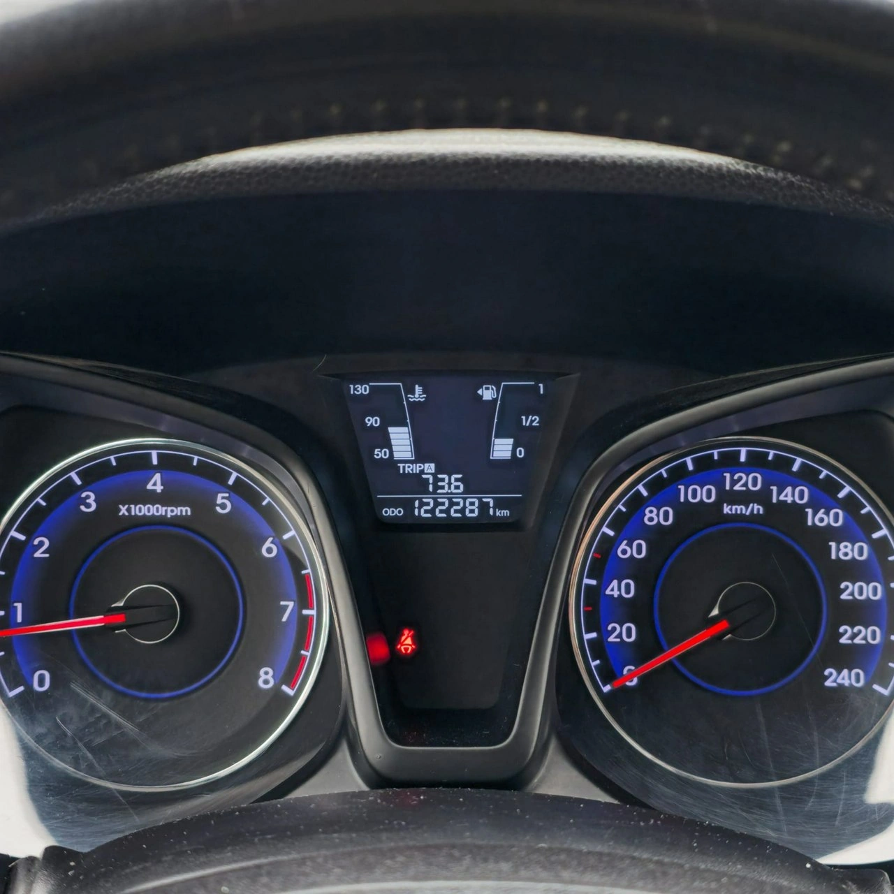 Hyundai ix20 - Zdjęcie 31