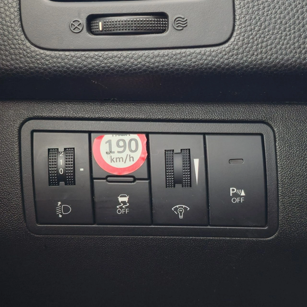 Hyundai ix20 - Zdjęcie 32