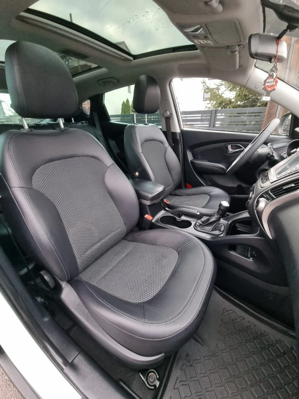 Hyundai ix35 - Zdjęcie 10