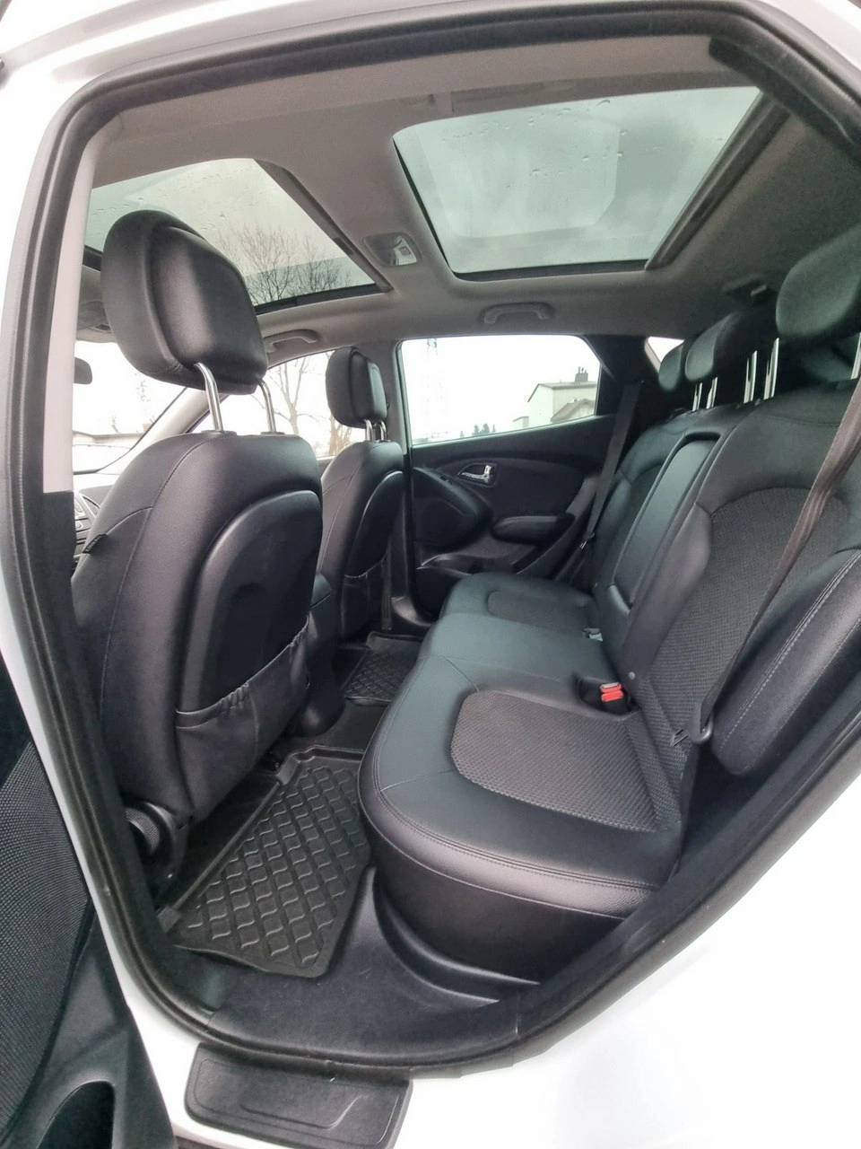 Hyundai ix35 - Zdjęcie 14