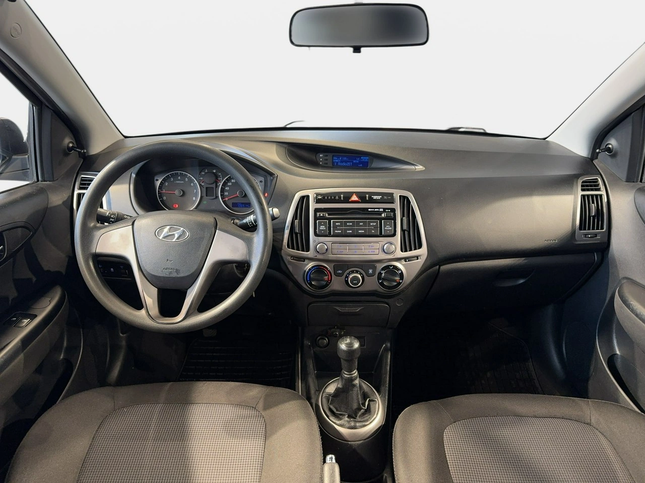 Hyundai i20 - Zdjęcie 12