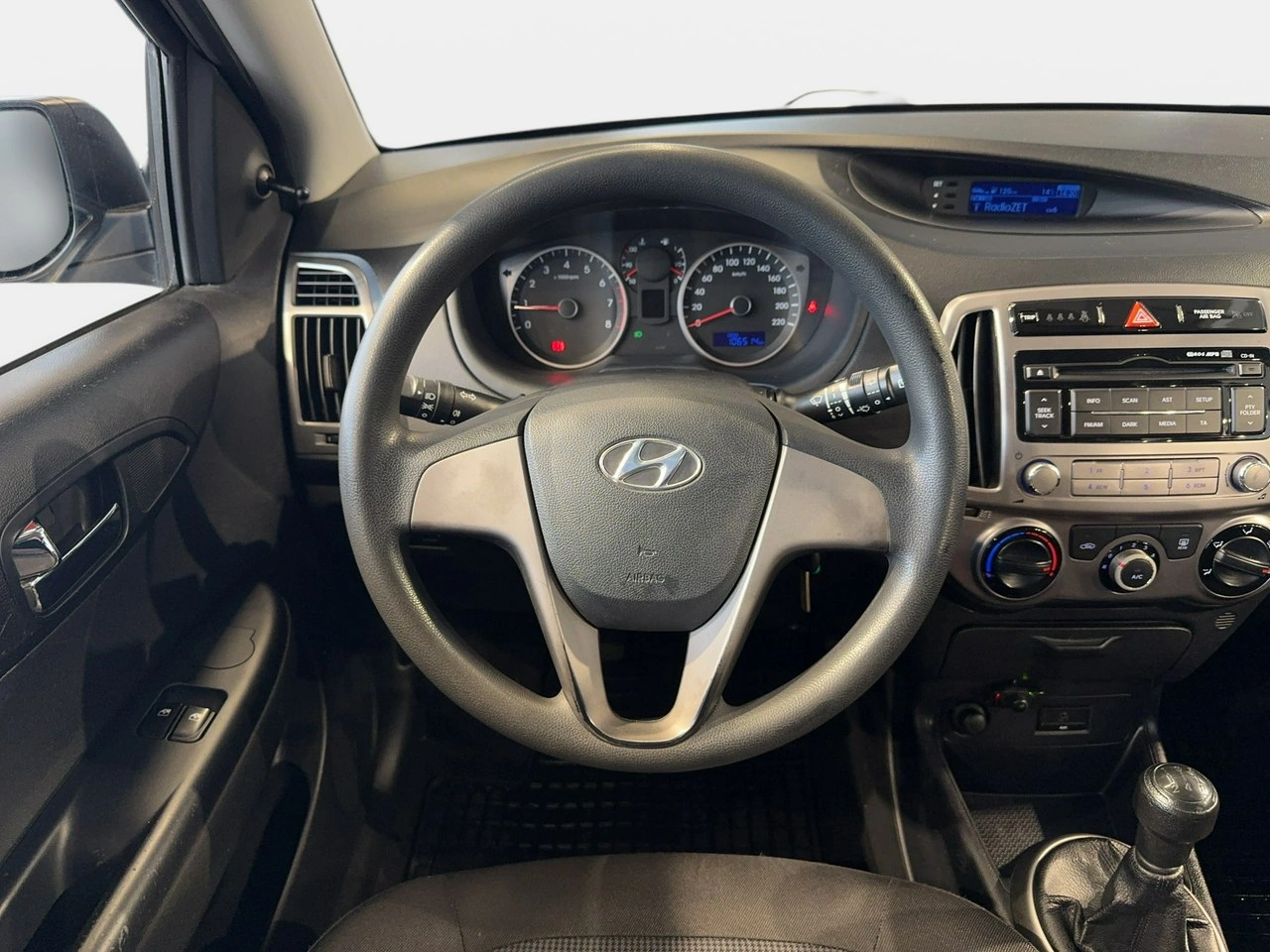 Hyundai i20 - Zdjęcie 13