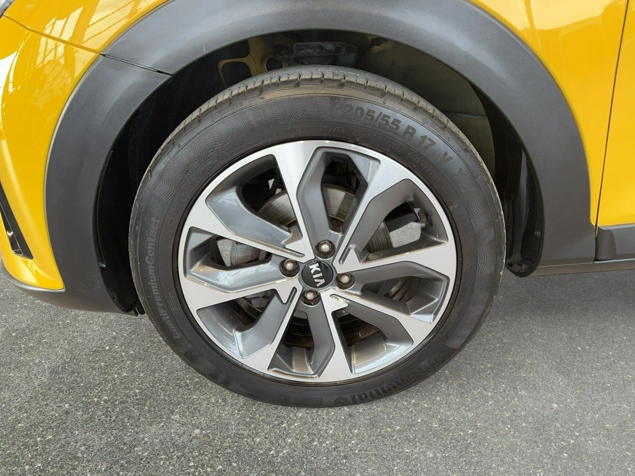 Kia Stonic - Zdjęcie 9