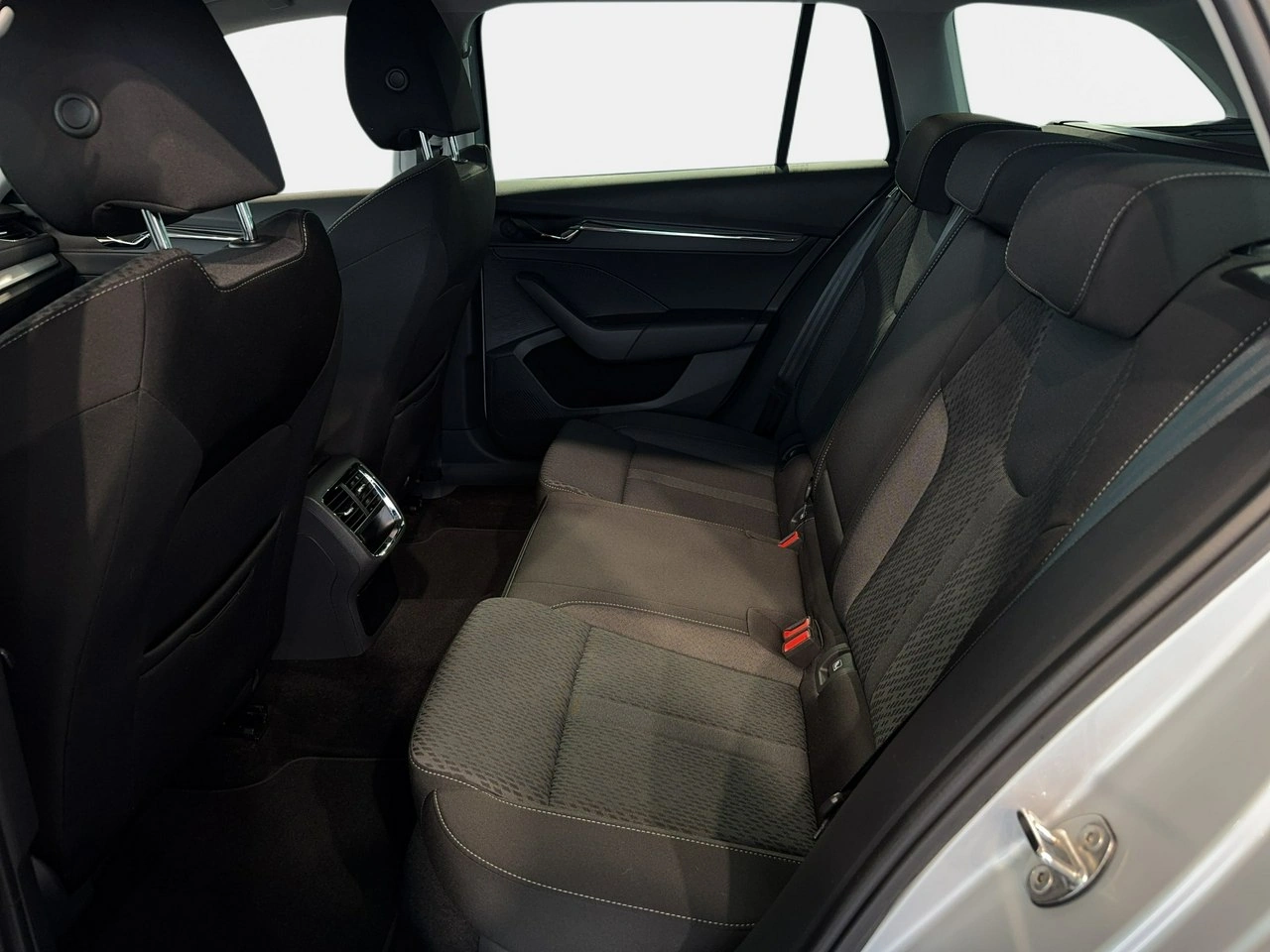 Skoda Octavia - Zdjęcie 13