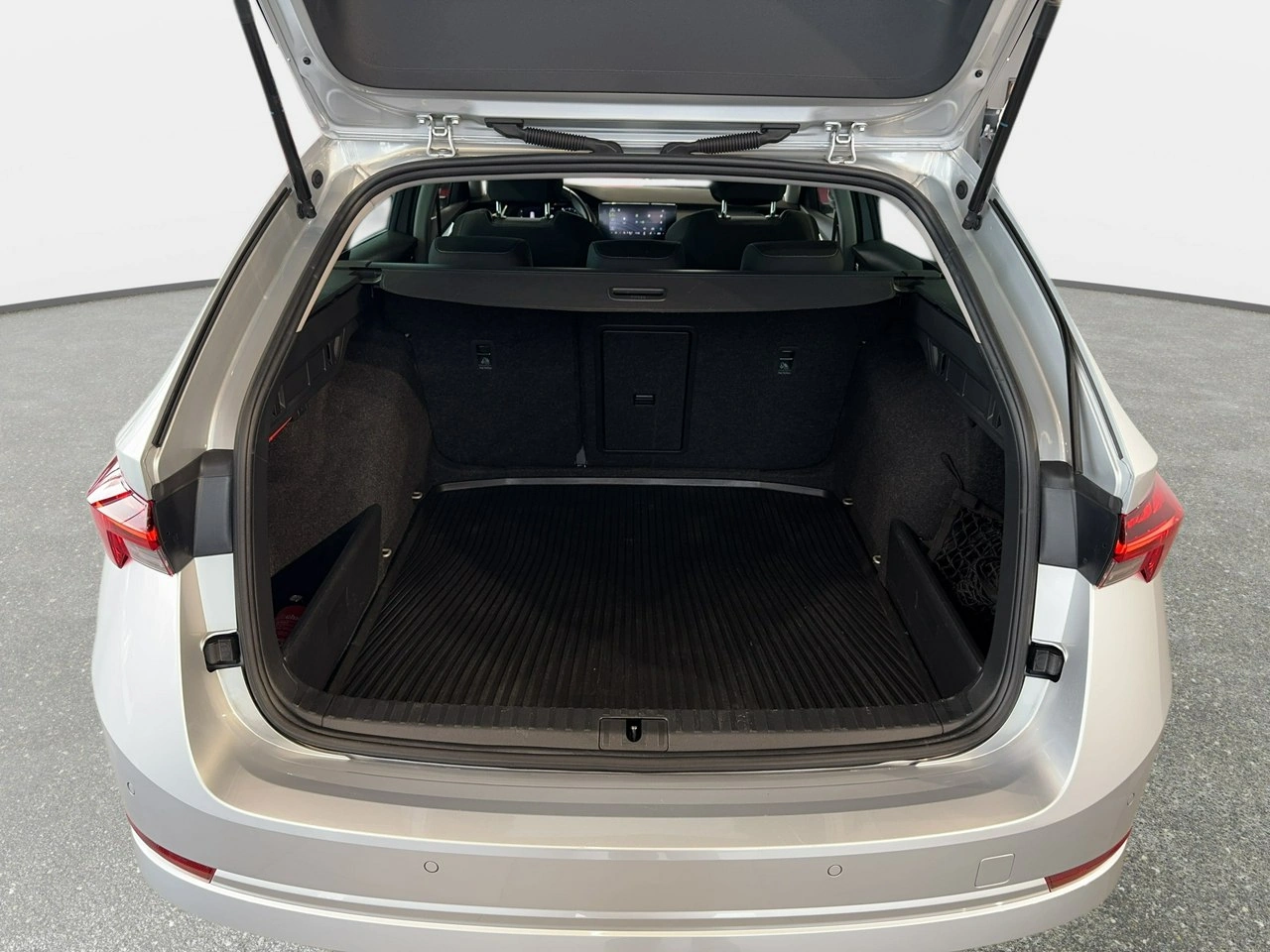 Skoda Octavia - Zdjęcie 14