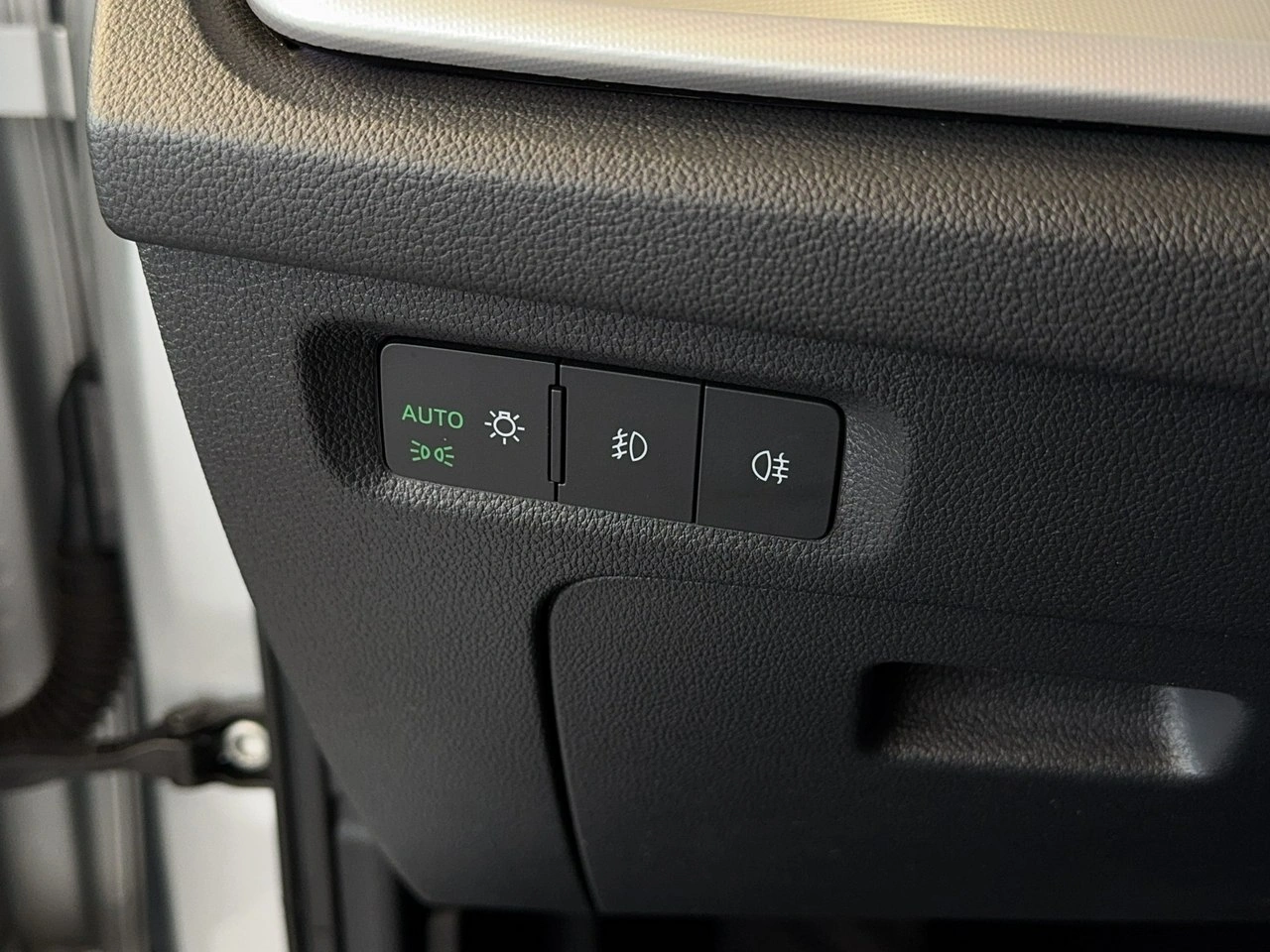 Skoda Octavia - Zdjęcie 28