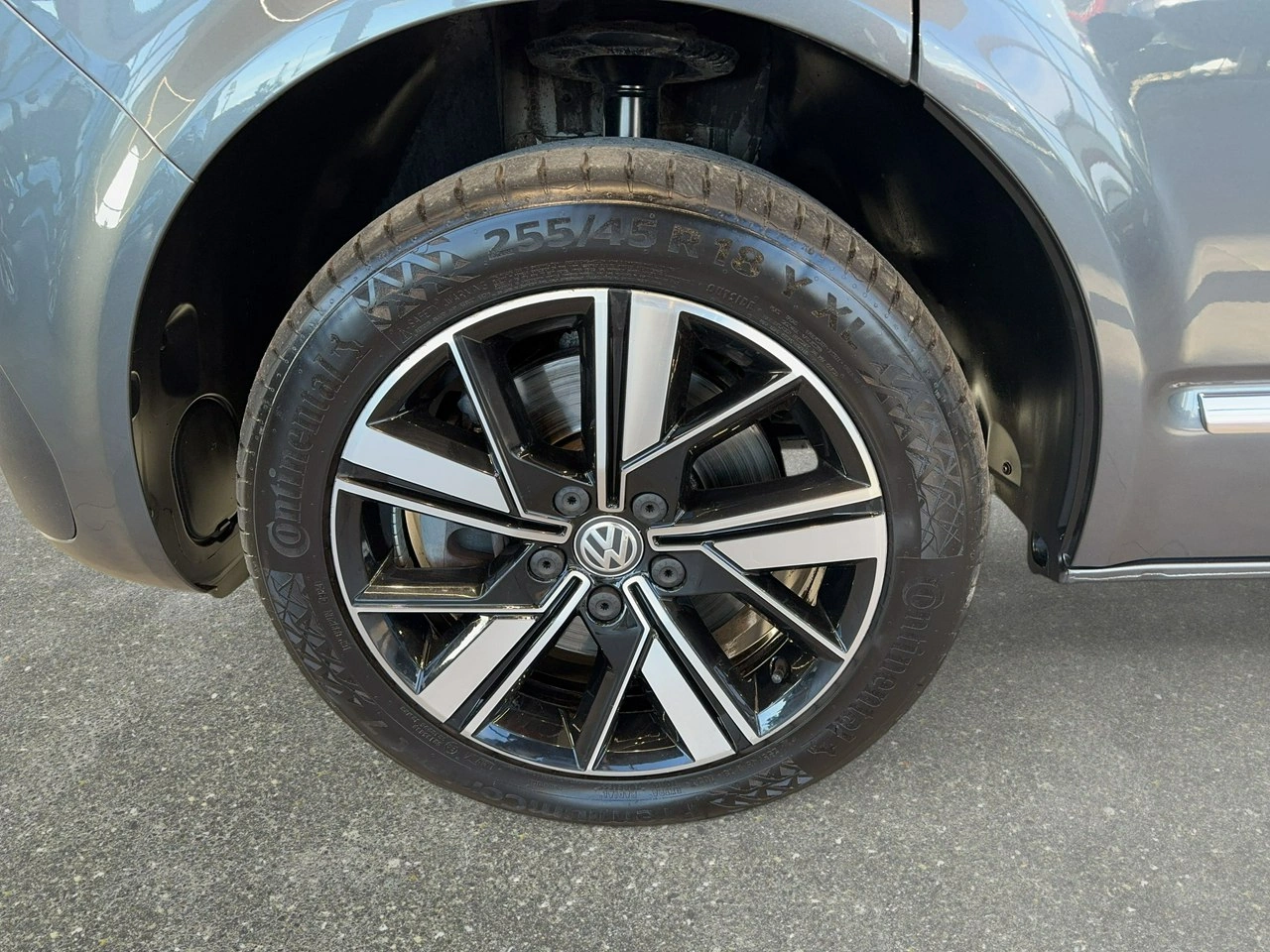 Volkswagen Multivan - Zdjęcie 9