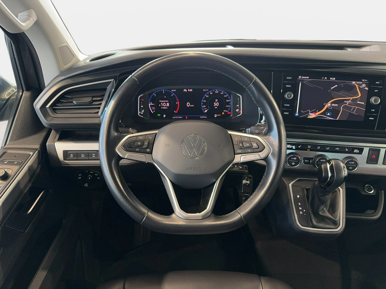 Volkswagen Multivan - Zdjęcie 18