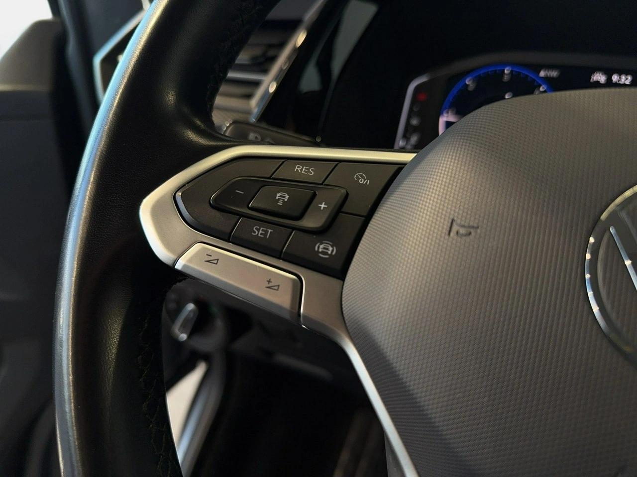 Volkswagen Multivan - Zdjęcie 19