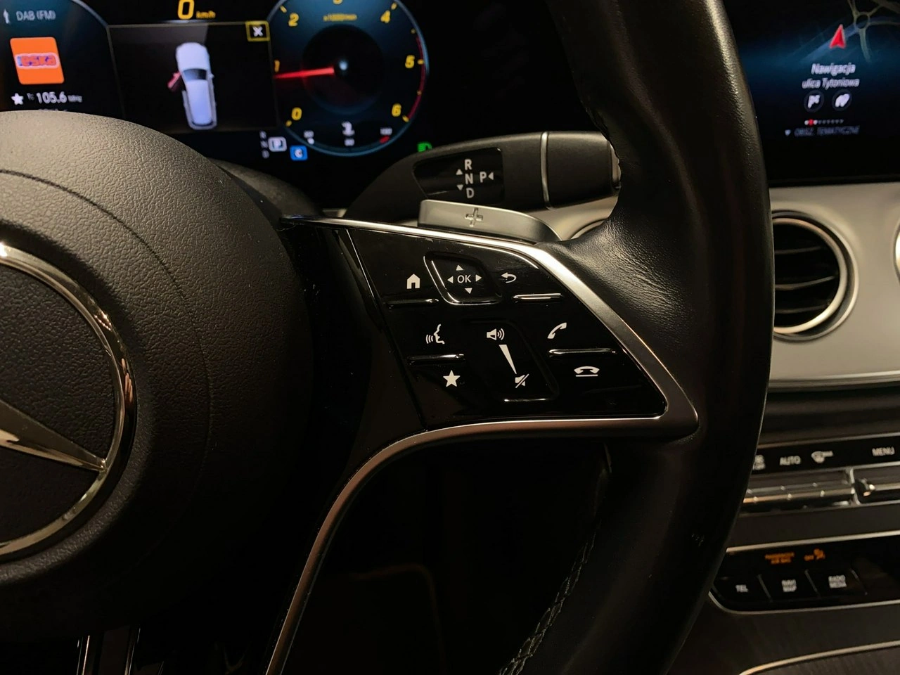 Mercedes E 220 - Zdjęcie 19