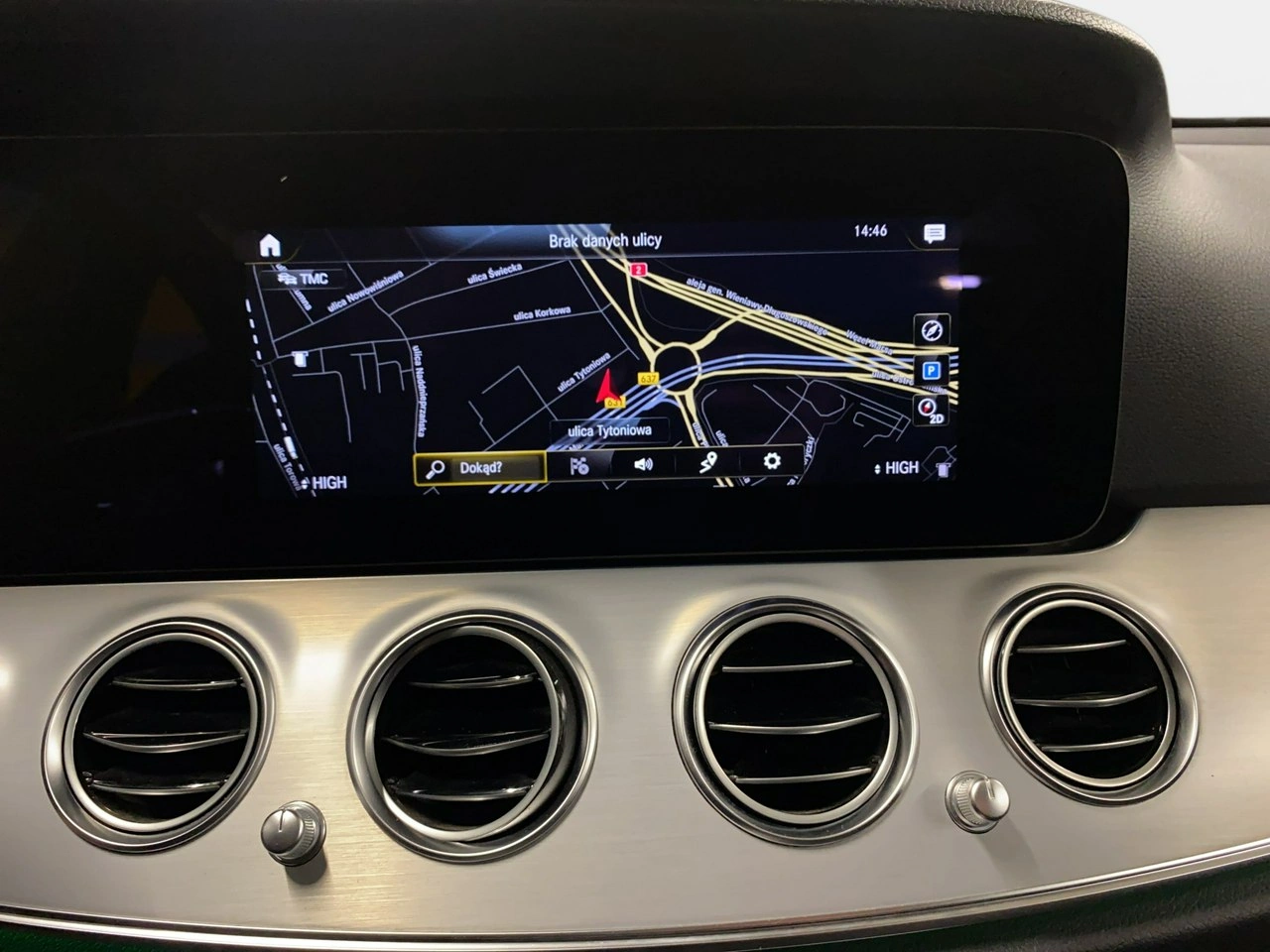 Mercedes E 220 - Zdjęcie 23