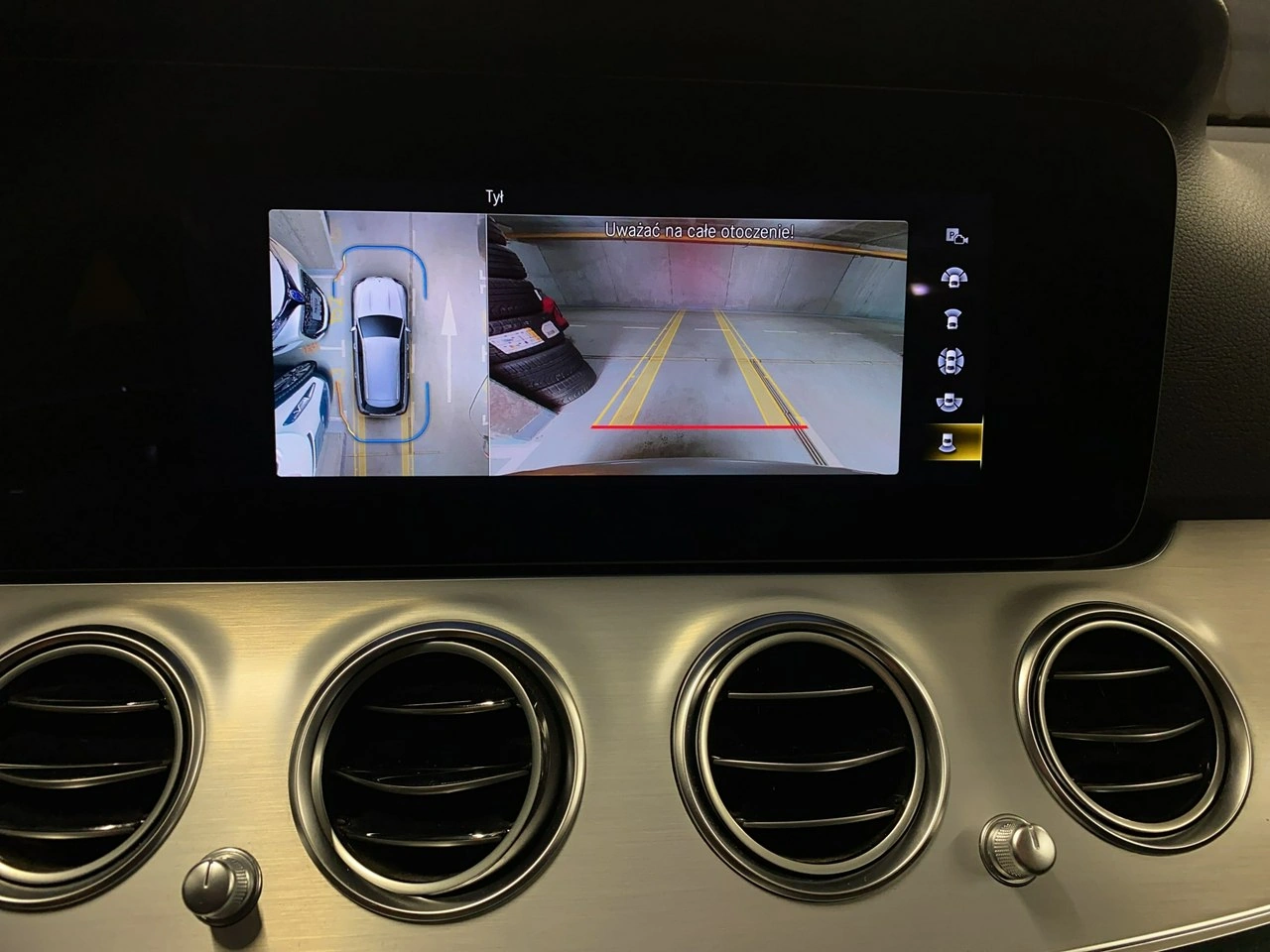 Mercedes E 220 - Zdjęcie 29