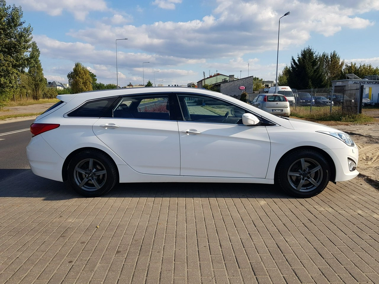 Hyundai i40 - Zdjęcie 3