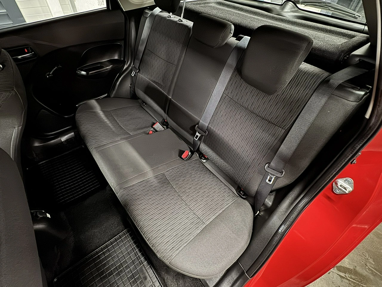 Suzuki Baleno - Zdjęcie 12