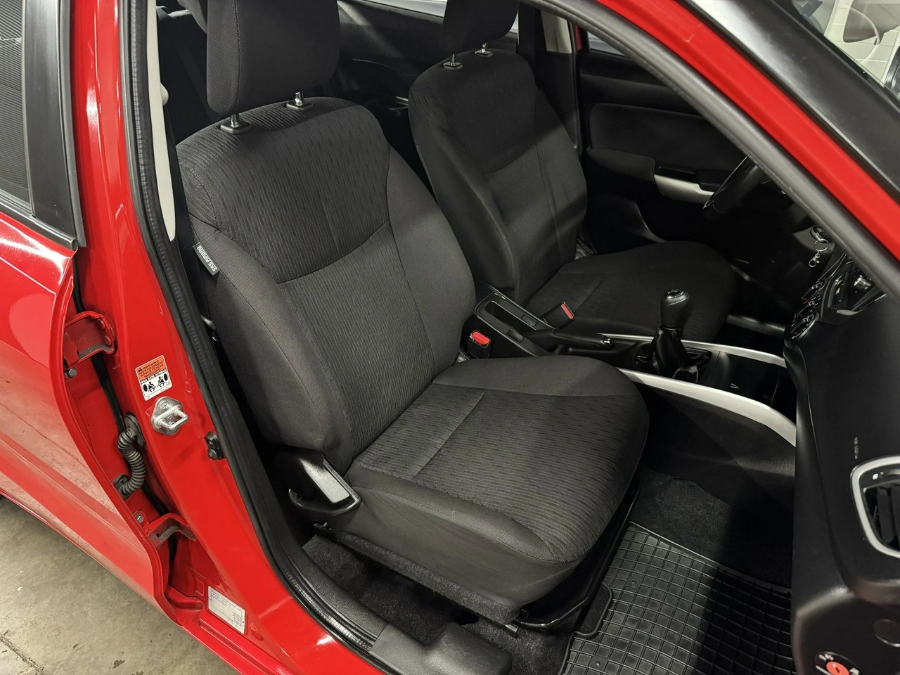 Suzuki Baleno - Zdjęcie 15