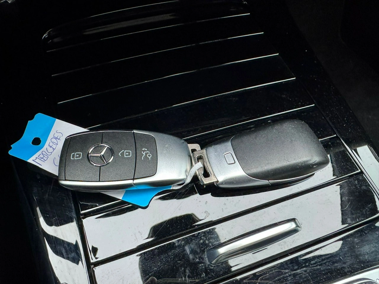 Mercedes CLA 180 - Zdjęcie 9