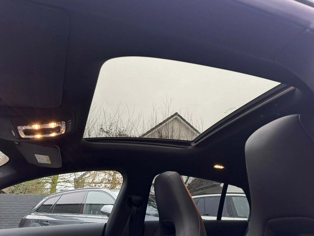 Mercedes CLA 180 - Zdjęcie 7