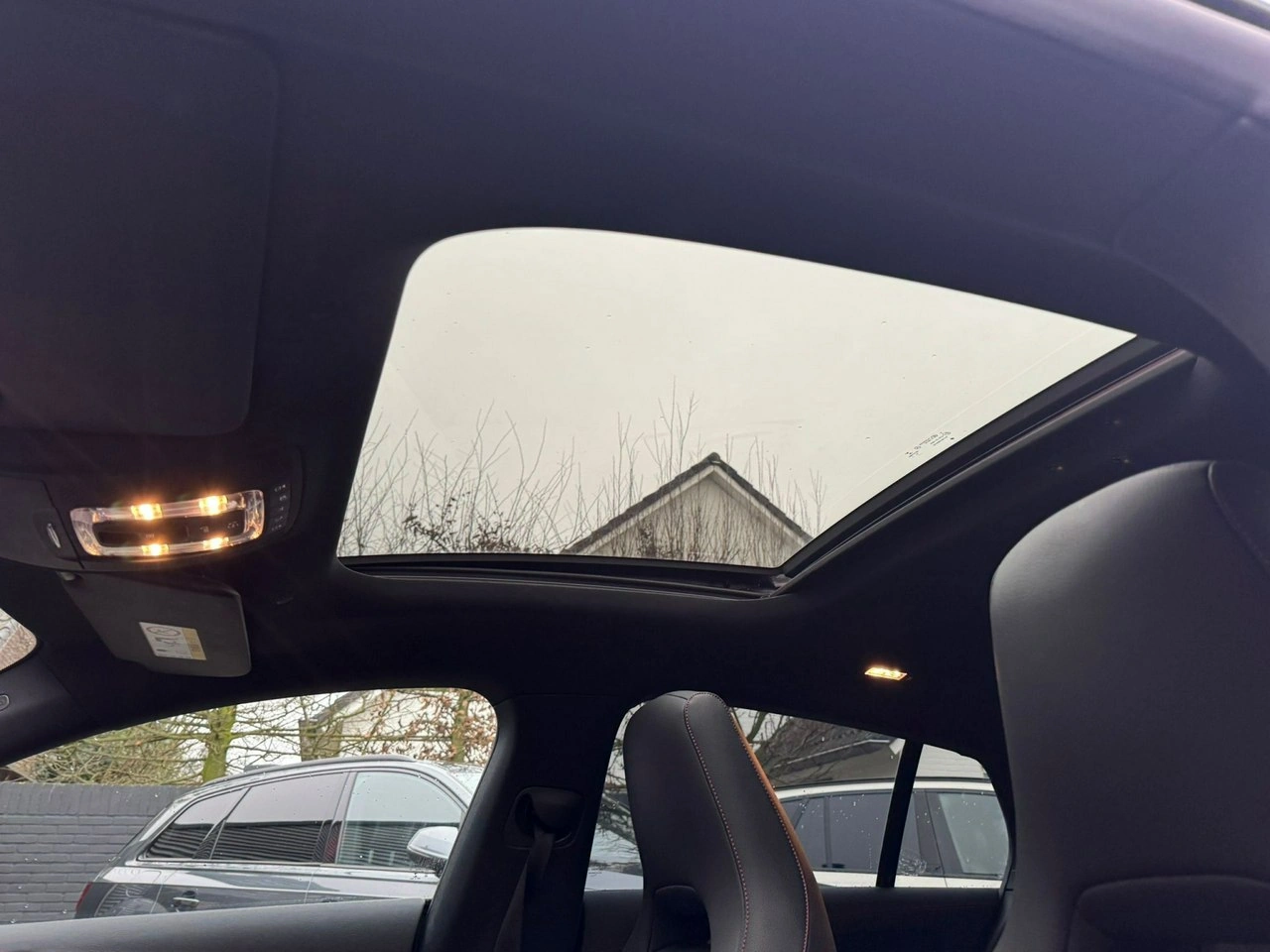 Mercedes CLA 180 - Zdjęcie 7