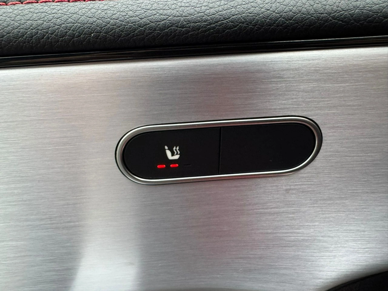 Mercedes CLA 180 - Zdjęcie 27