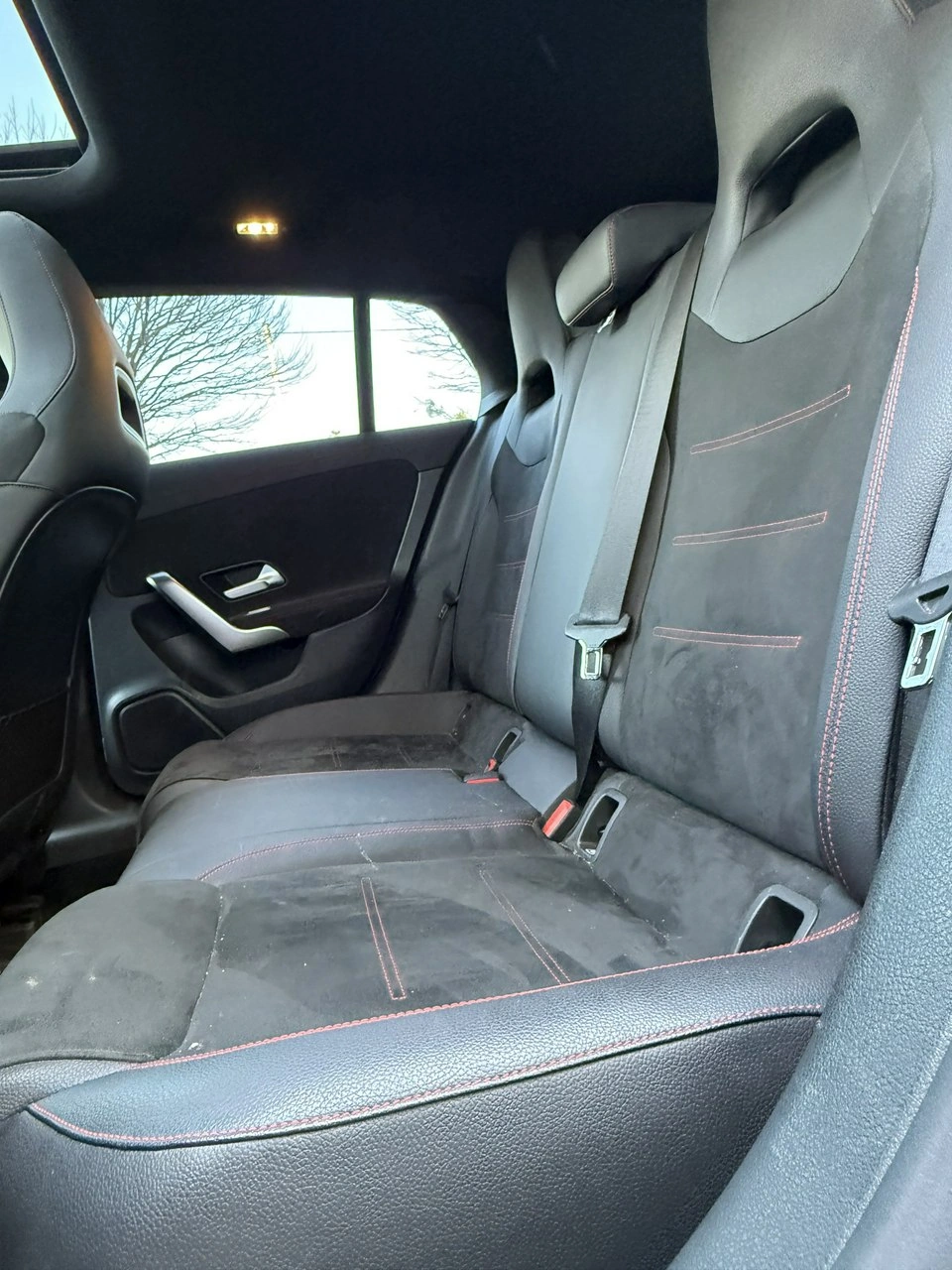 Mercedes CLA 180 - Zdjęcie 30