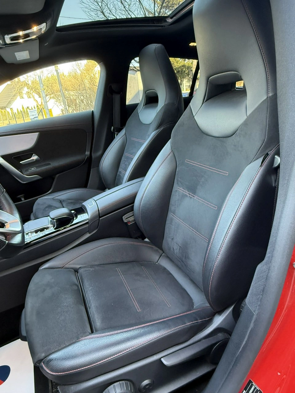 Mercedes CLA 180 - Zdjęcie 31