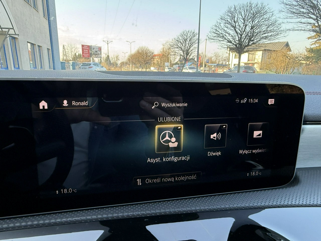 Mercedes CLA 180 - Zdjęcie 38