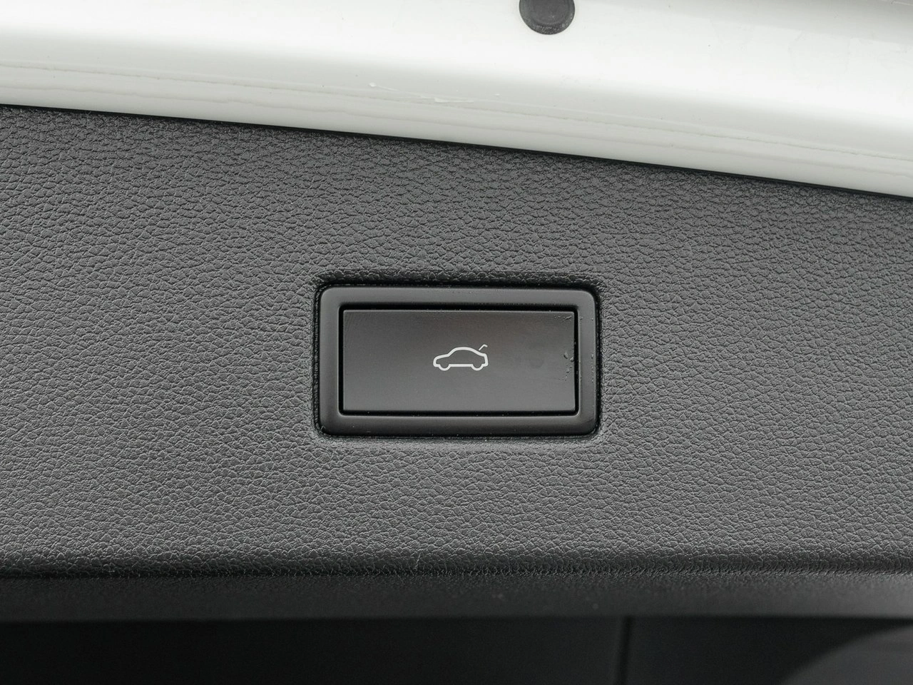 Volkswagen Tiguan - Zdjęcie 26