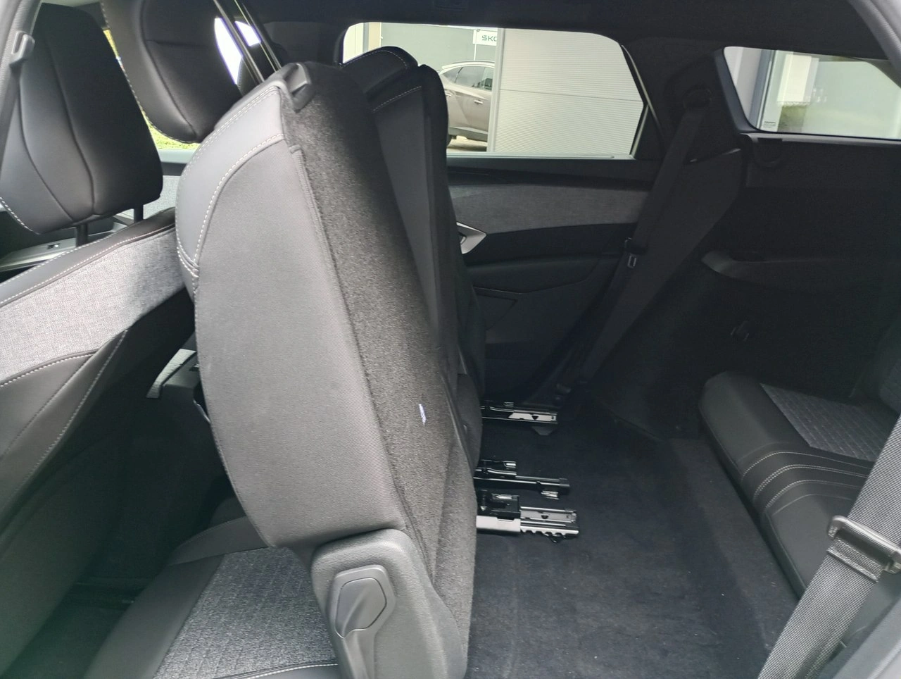 Peugeot 5008 - Zdjęcie 17