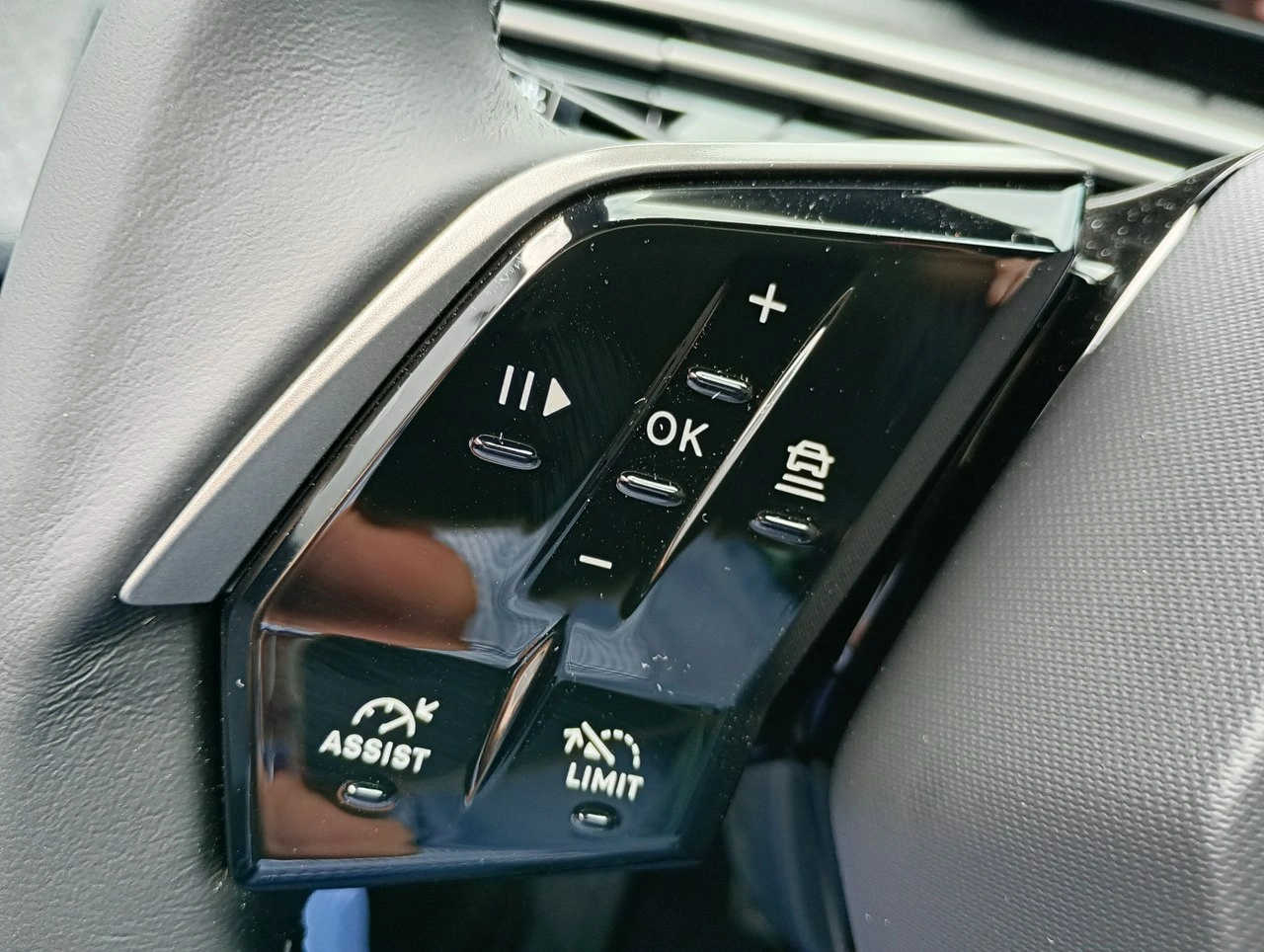 Peugeot 5008 - Zdjęcie 25