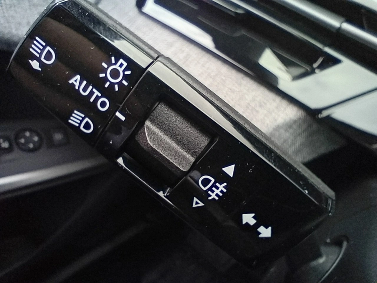 Peugeot 5008 - Zdjęcie 27