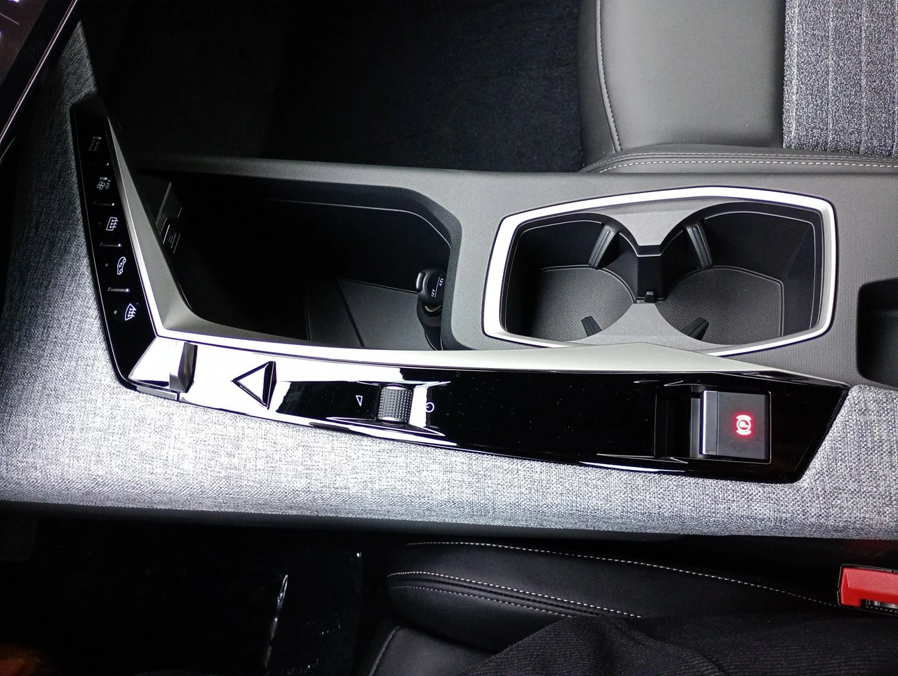 Peugeot 3008 - Zdjęcie 26