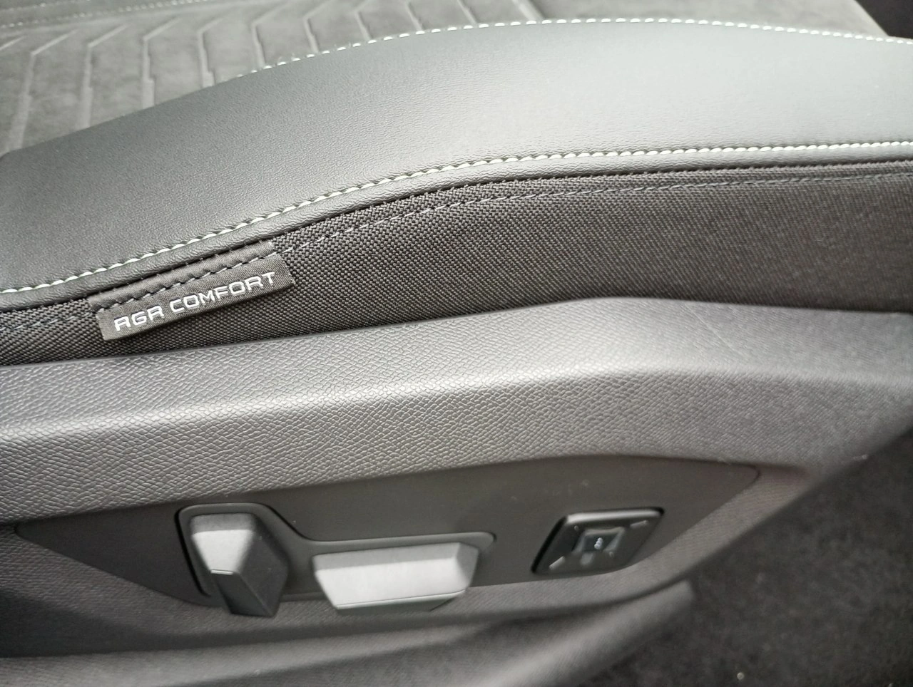 Peugeot 3008 - Zdjęcie 15