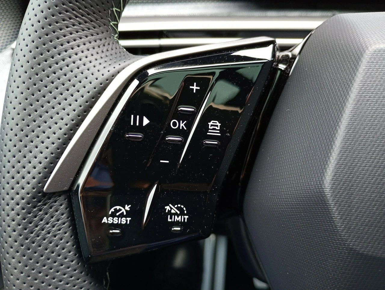 Peugeot 3008 - Zdjęcie 25