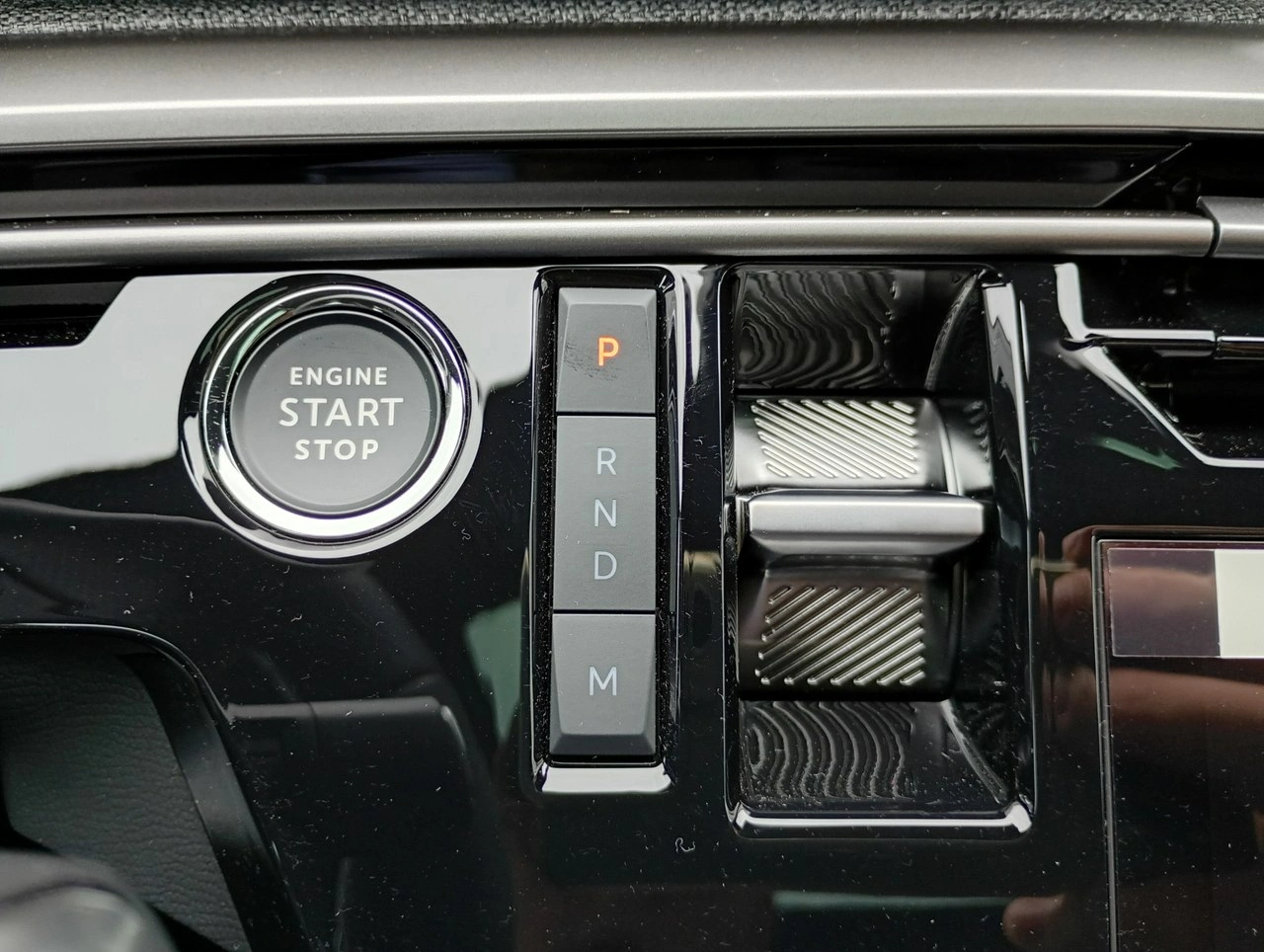 Peugeot 3008 - Zdjęcie 28