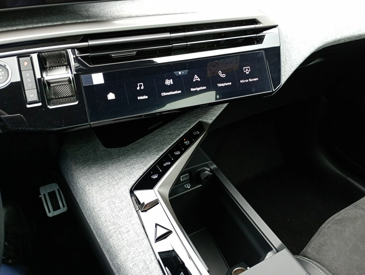 Peugeot 3008 - Zdjęcie 30