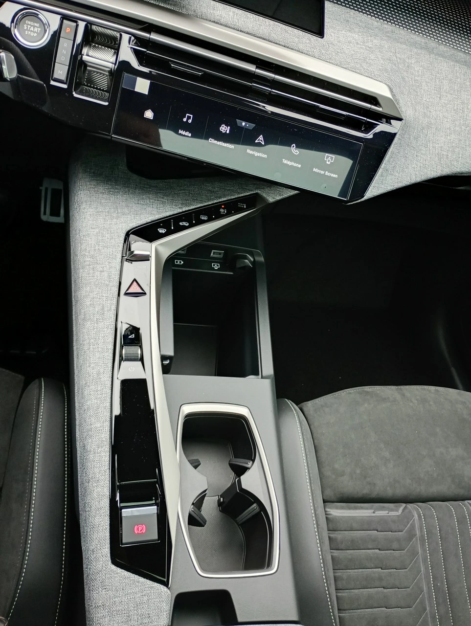 Peugeot 3008 - Zdjęcie 34