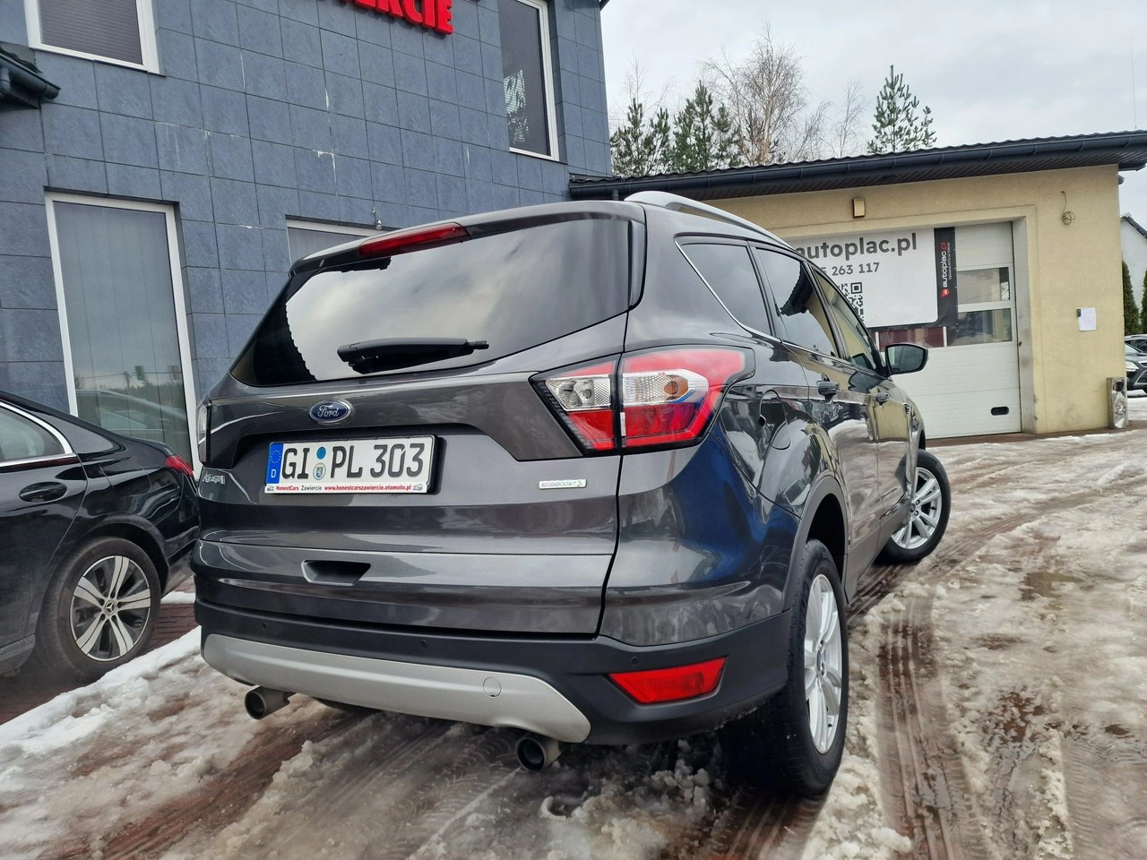 Ford Kuga - Zdjęcie 15