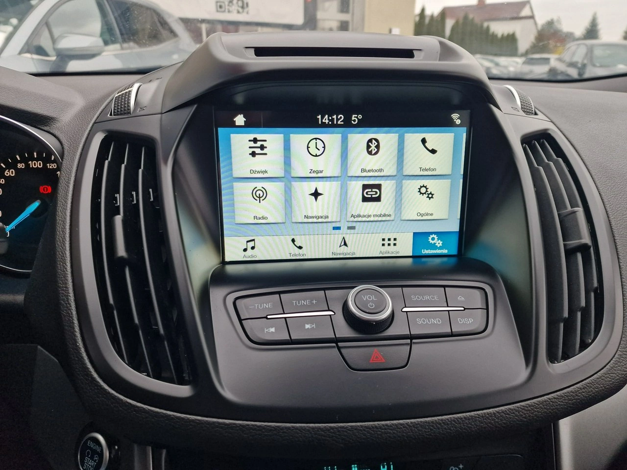 Ford Kuga - Zdjęcie 25