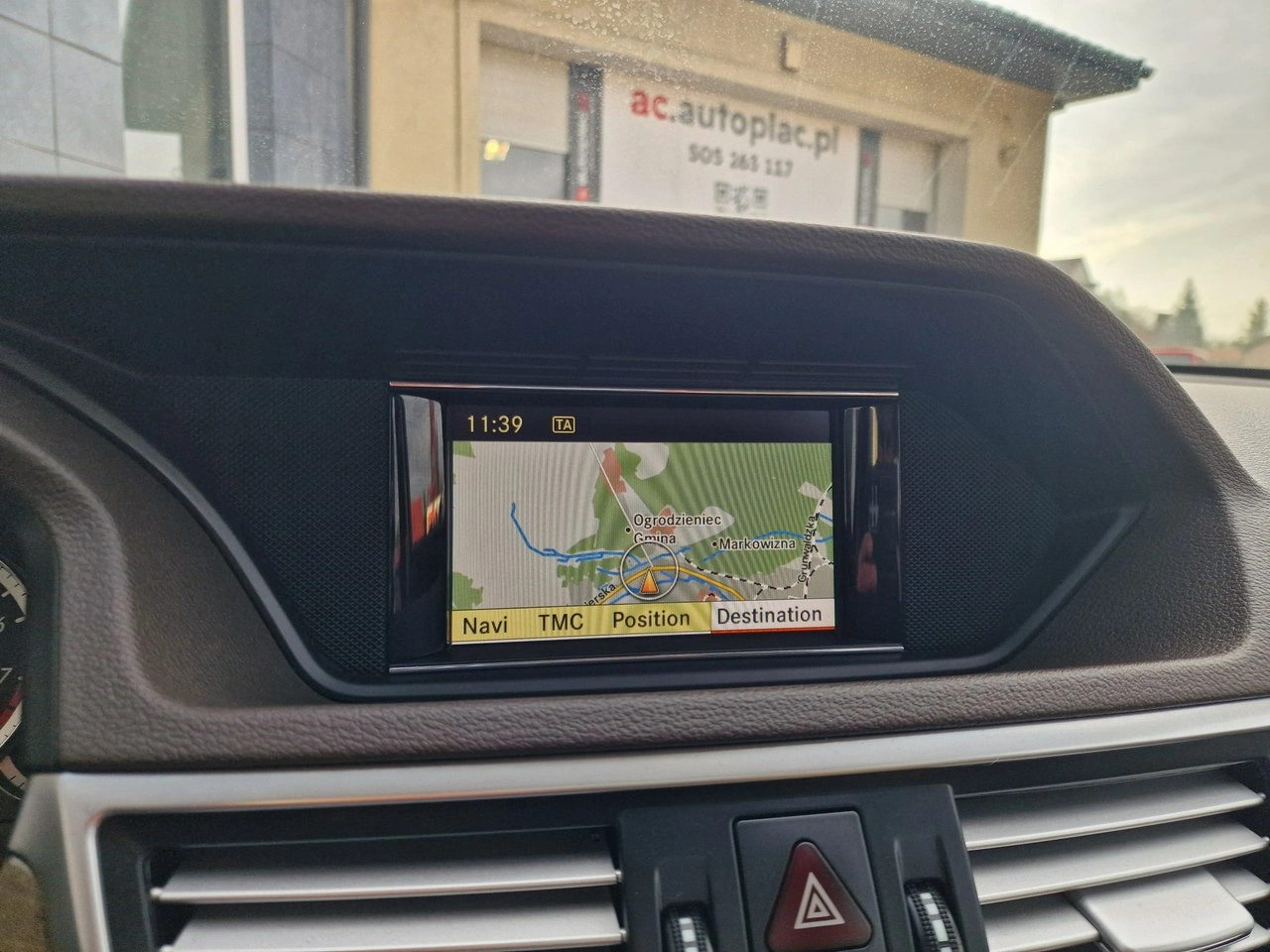 Mercedes E 250 - Zdjęcie 26