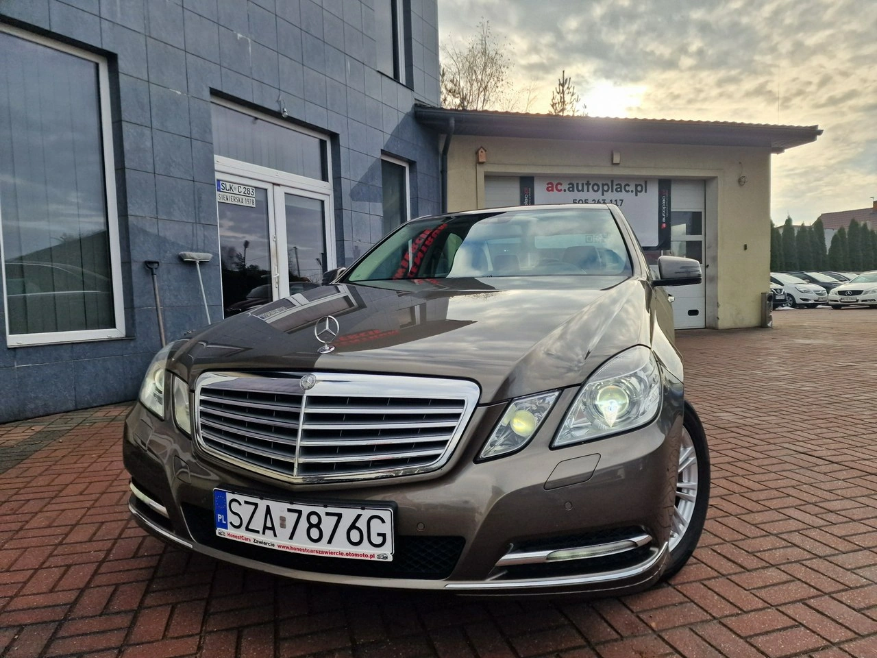 Mercedes E 250 - Zdjęcie 9