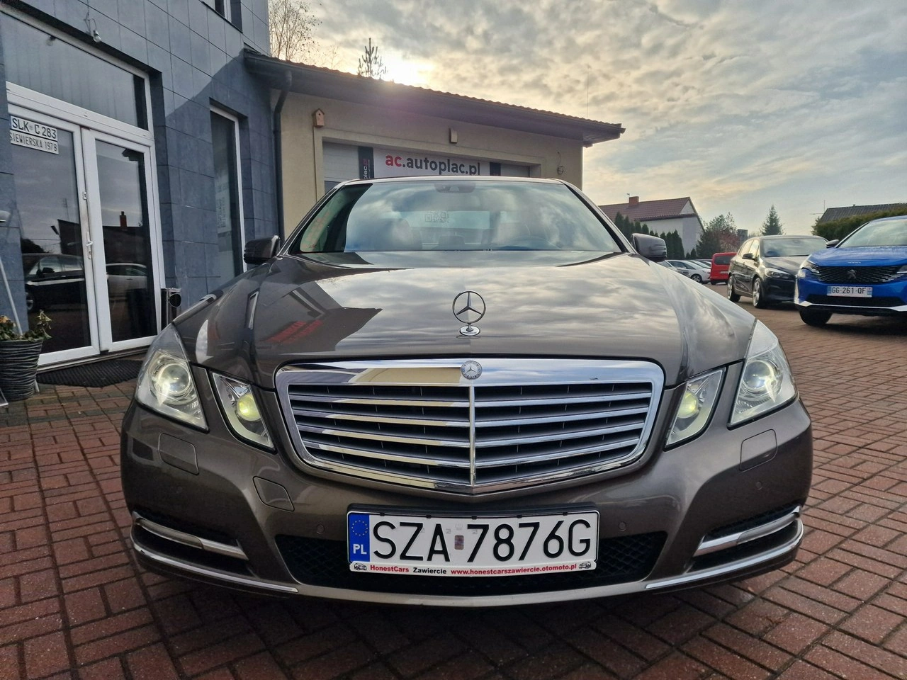 Mercedes E 250 - Zdjęcie 3